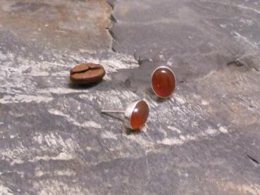 Earstudd Silver Carnelian